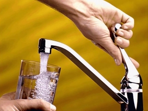 Water Pouring Fluoride World Pediatric Dental Kids Dentist San Antonio Texas